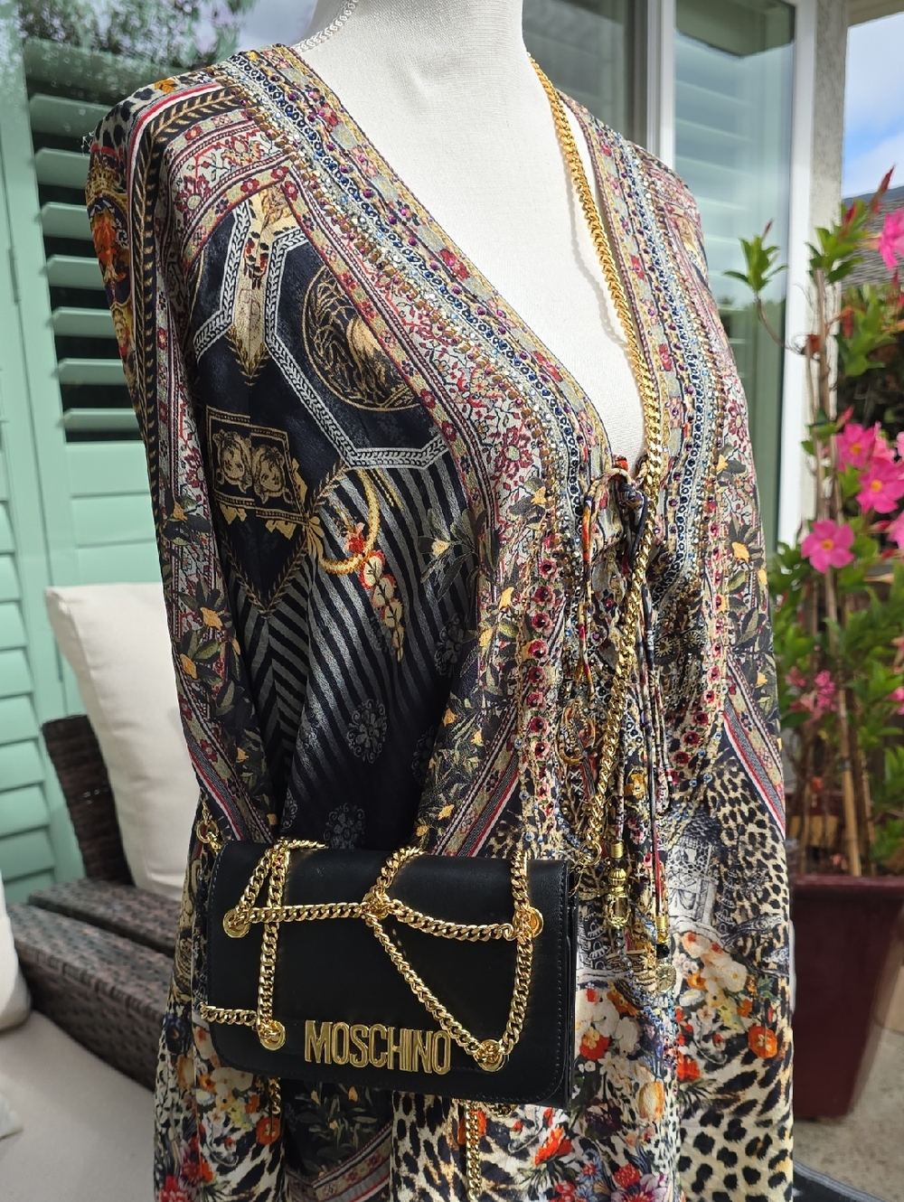 Moschino Black and Gold Leather Wallet Crossbody with Statement Logo - Picture 9 of 12